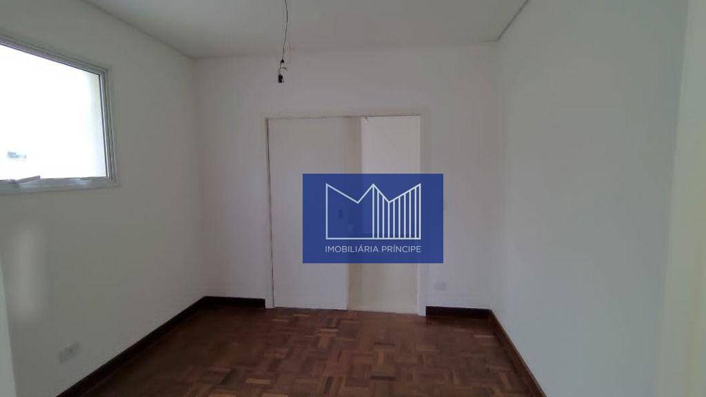 Casa à venda com 4 quartos, 430m² - Foto 11