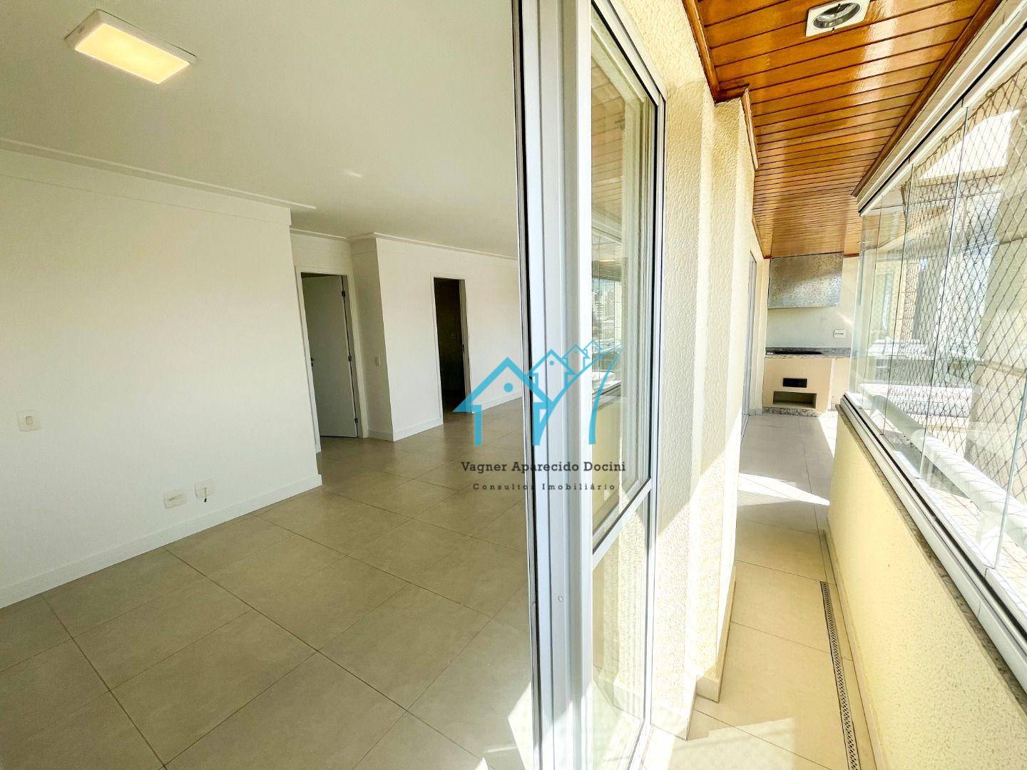 Apartamento à venda com 3 quartos, 128m² - Foto 5