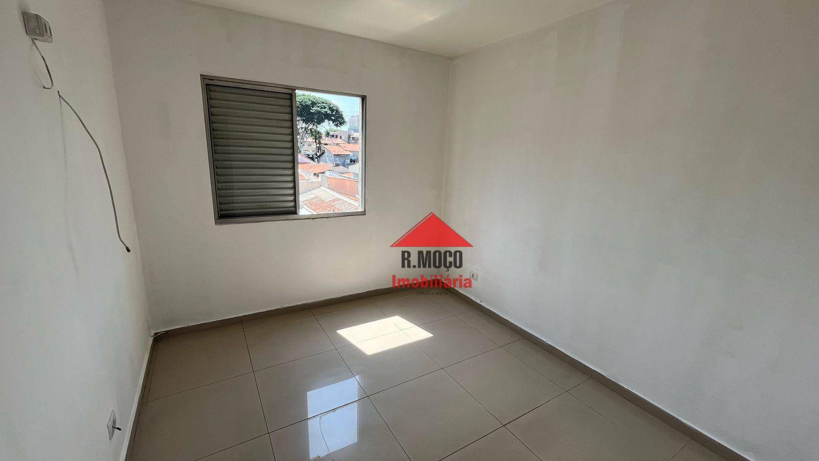 Apartamento para alugar com 3 quartos, 81m² - Foto 15