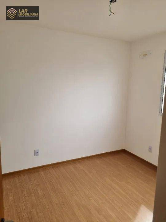 Apartamento à venda com 2 quartos, 40m² - Foto 11