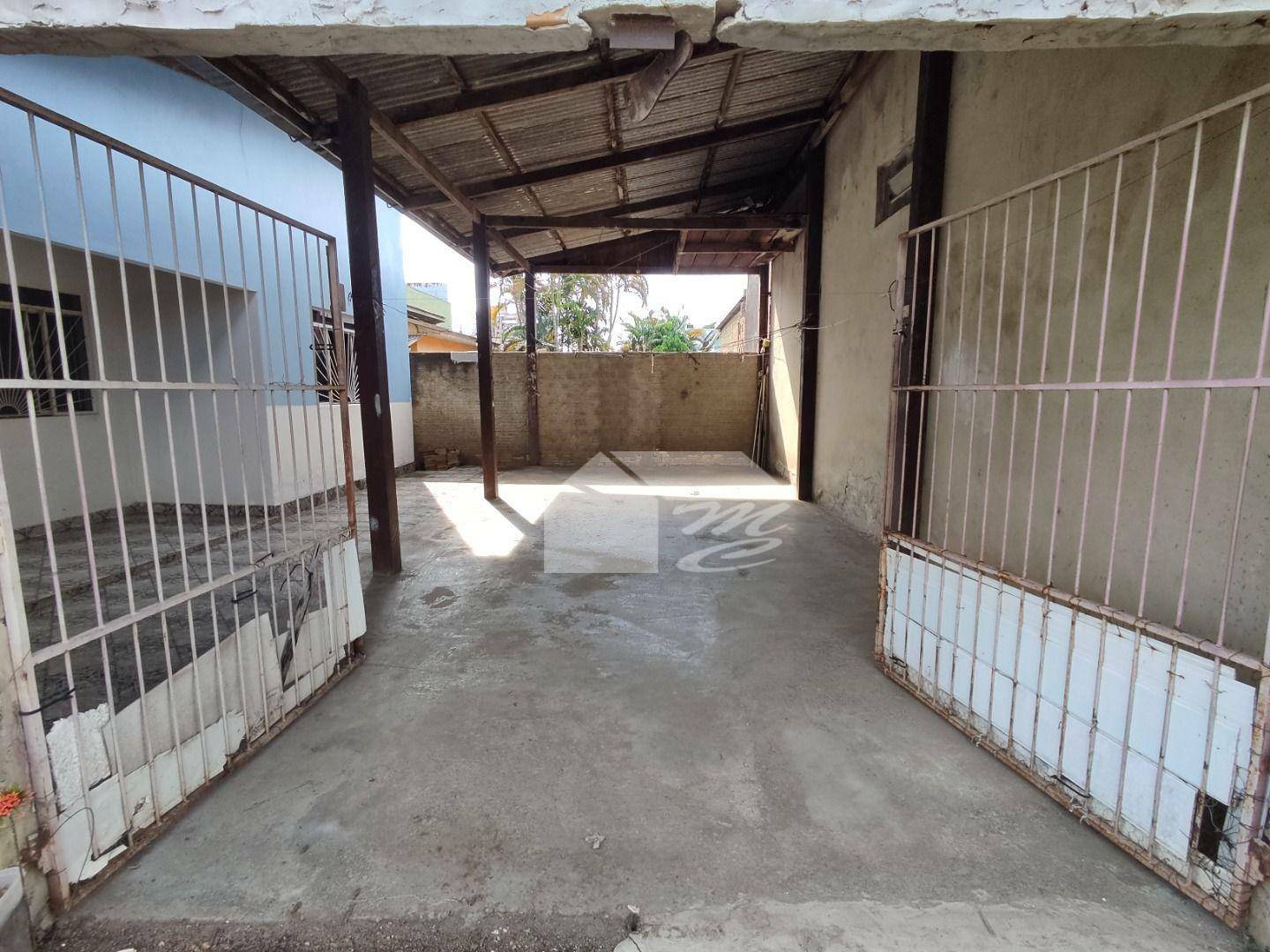 Casa para alugar com 2 quartos, 45m² - Foto 3