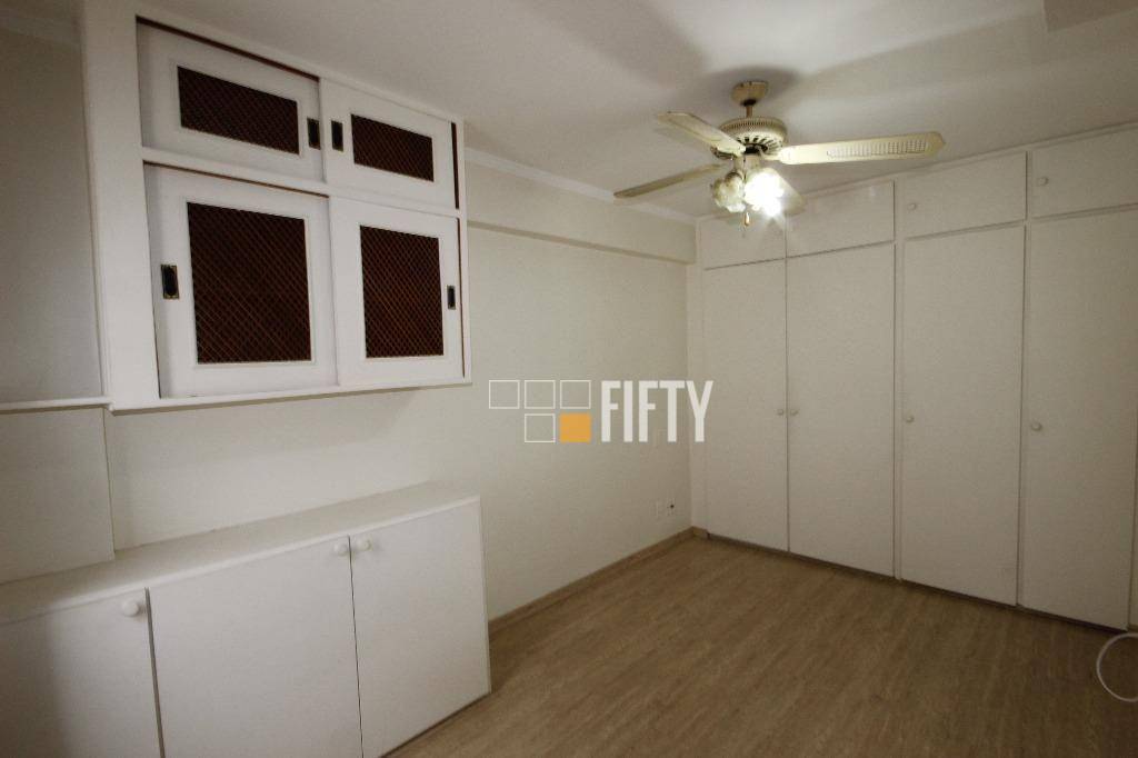 Apartamento para alugar com 1 quarto, 42m² - Foto 7