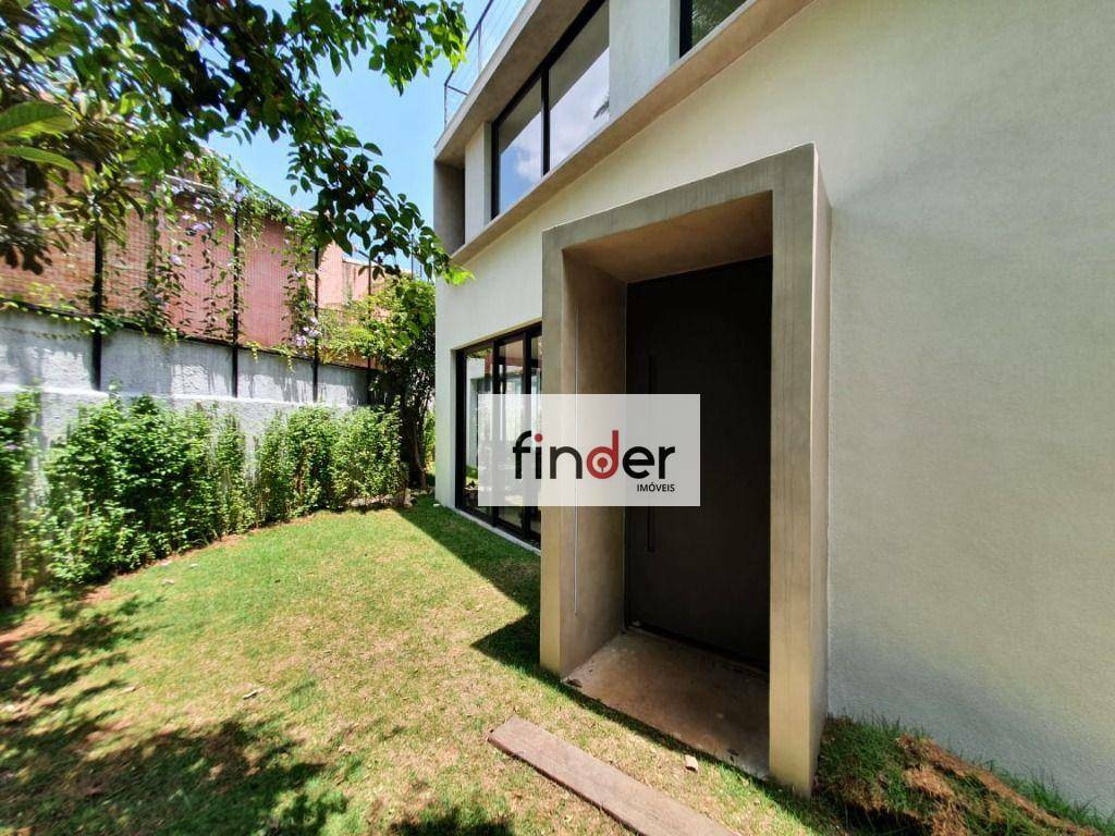 Casa à venda com 3 quartos, 318m² - Foto 20