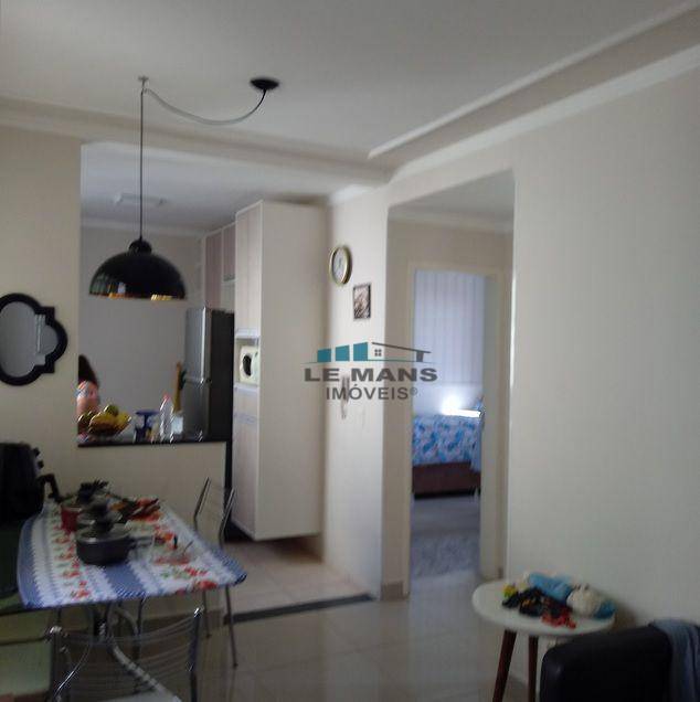 Apartamento à venda com 2 quartos, 48m² - Foto 1