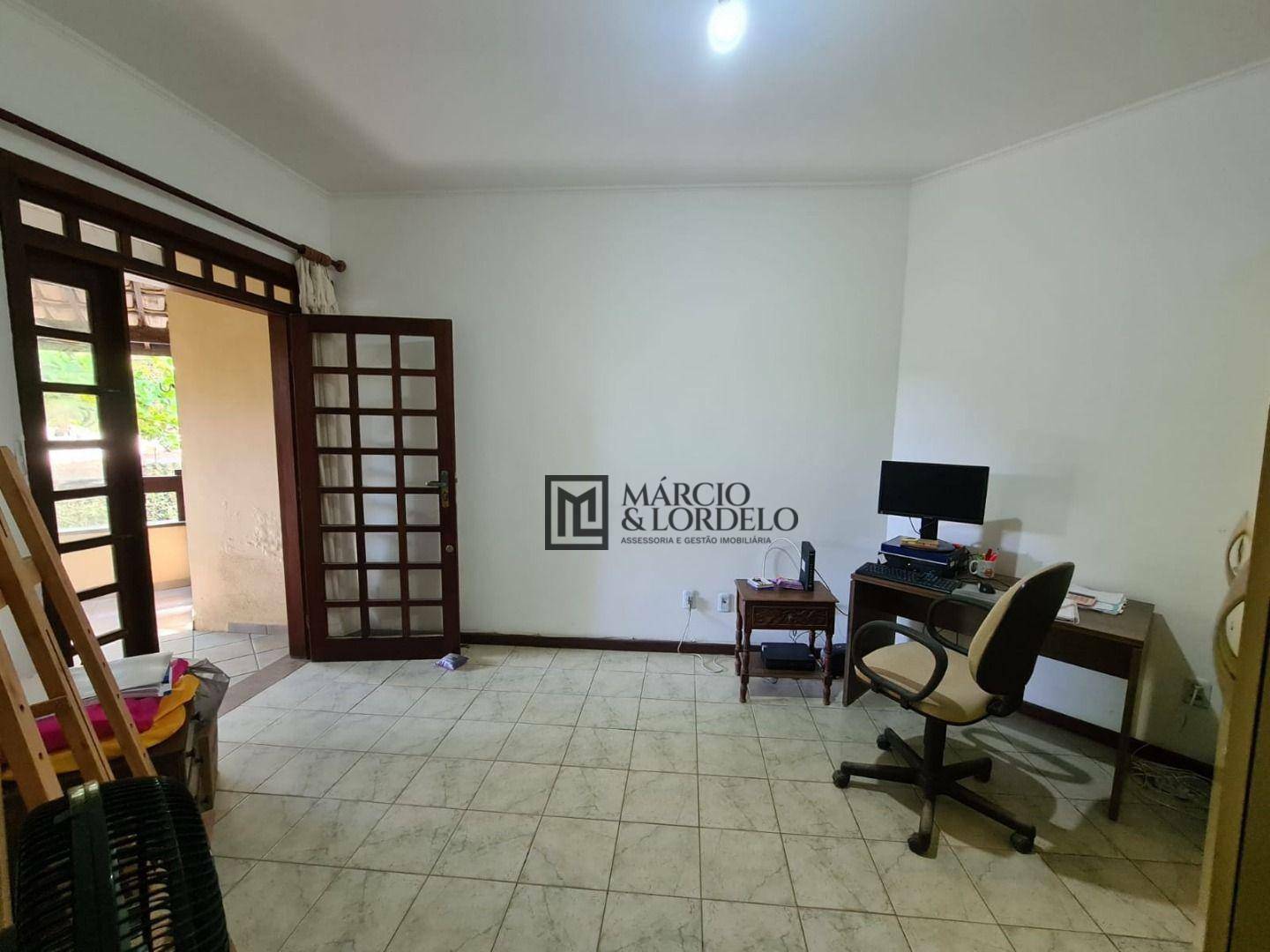 Casa à venda com 3 quartos, 194m² - Foto 20