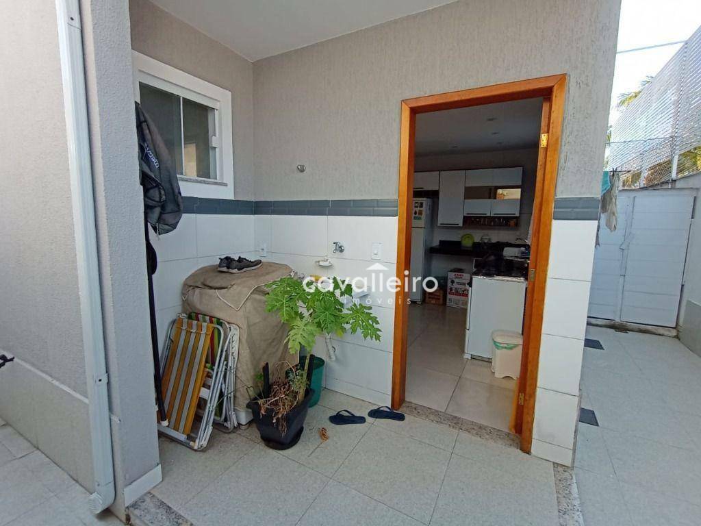 Casa de Condomínio à venda com 2 quartos, 81m² - Foto 17