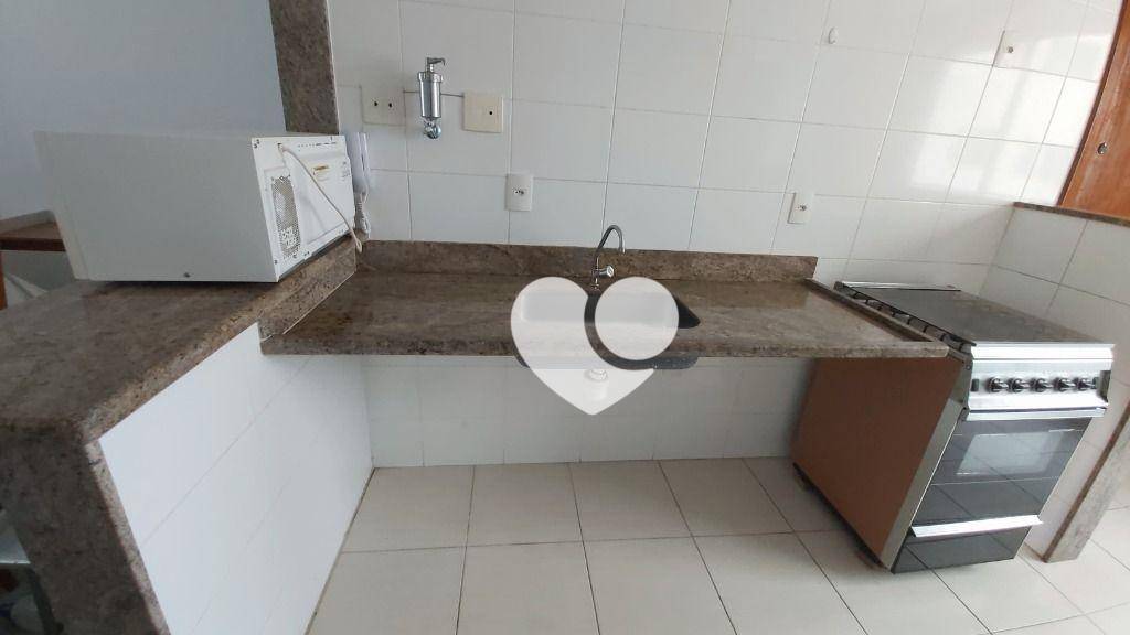 Apartamento para alugar com 3 quartos, 96m² - Foto 13