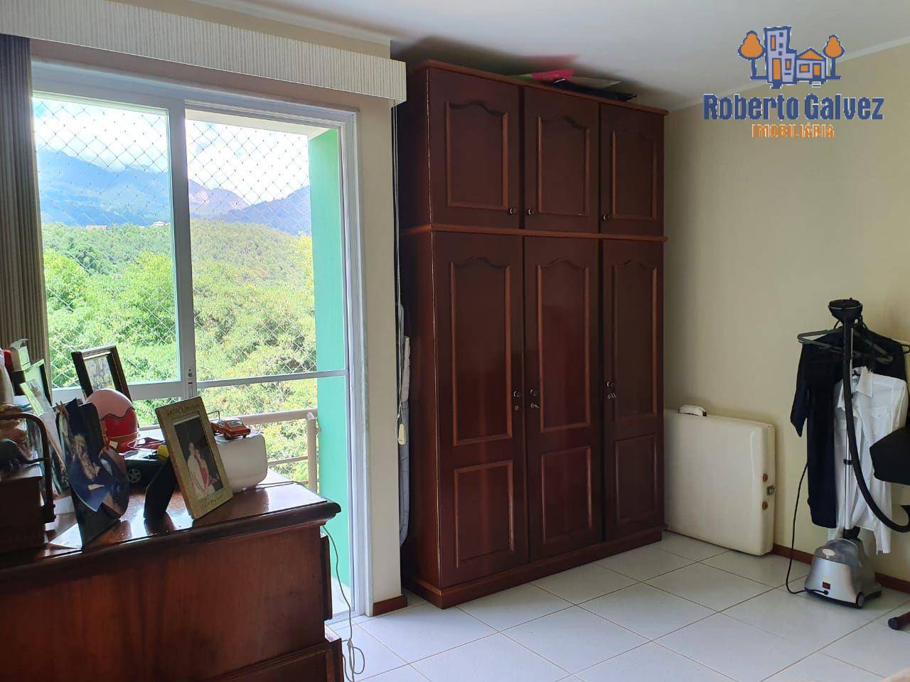 Casa à venda com 3 quartos, 250m² - Foto 19