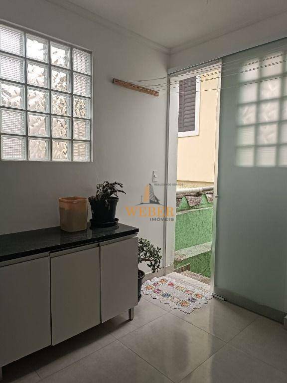 Sobrado à venda com 3 quartos, 115m² - Foto 2