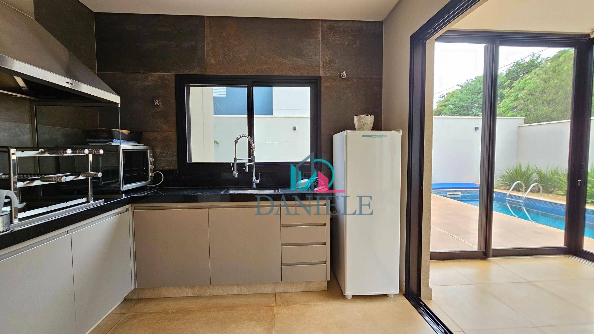 Casa de Condomínio à venda com 3 quartos, 221m² - Foto 16