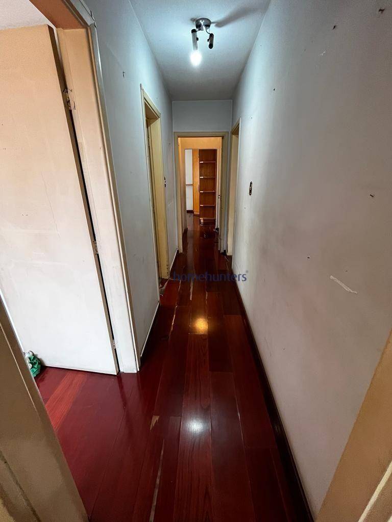 Apartamento à venda com 3 quartos, 157m² - Foto 12