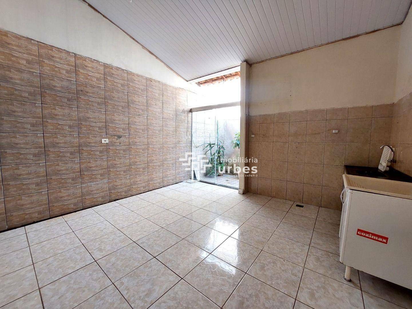 Casa para alugar com 2 quartos, 140m² - Foto 9