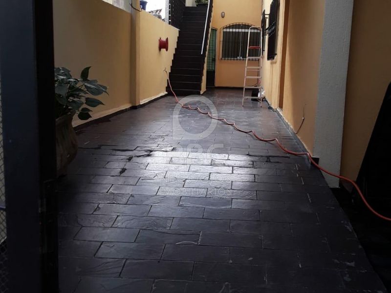 Sobrado à venda com 3 quartos, 267m² - Foto 32