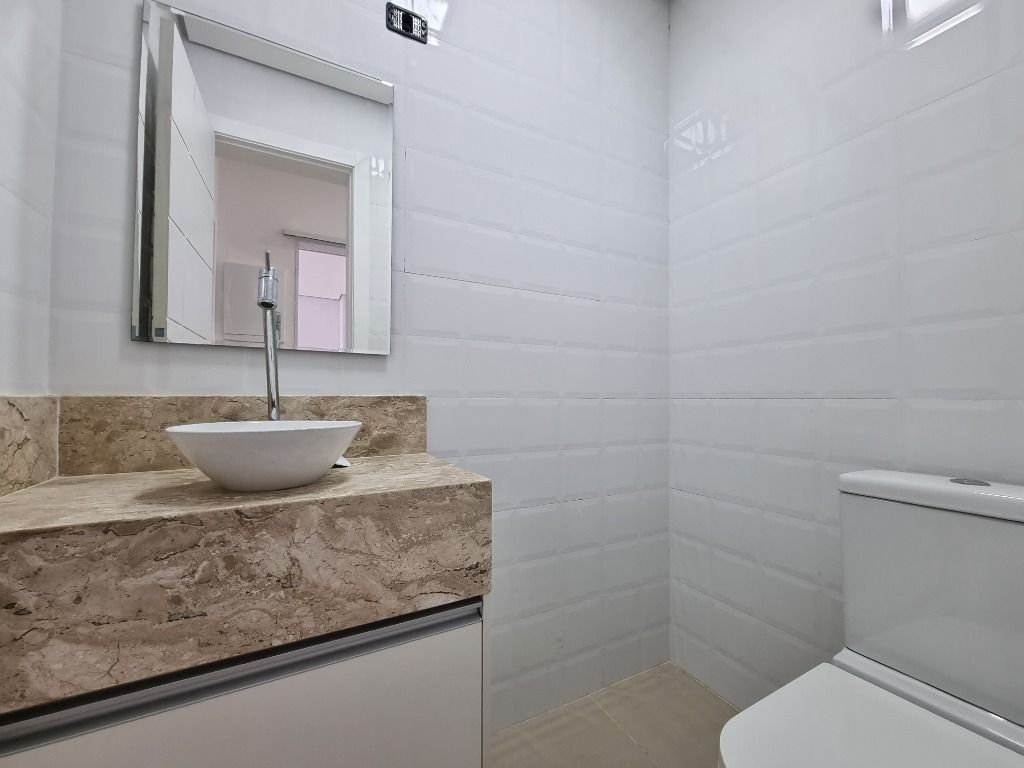 Apartamento à venda com 3 quartos, 180m² - Foto 8