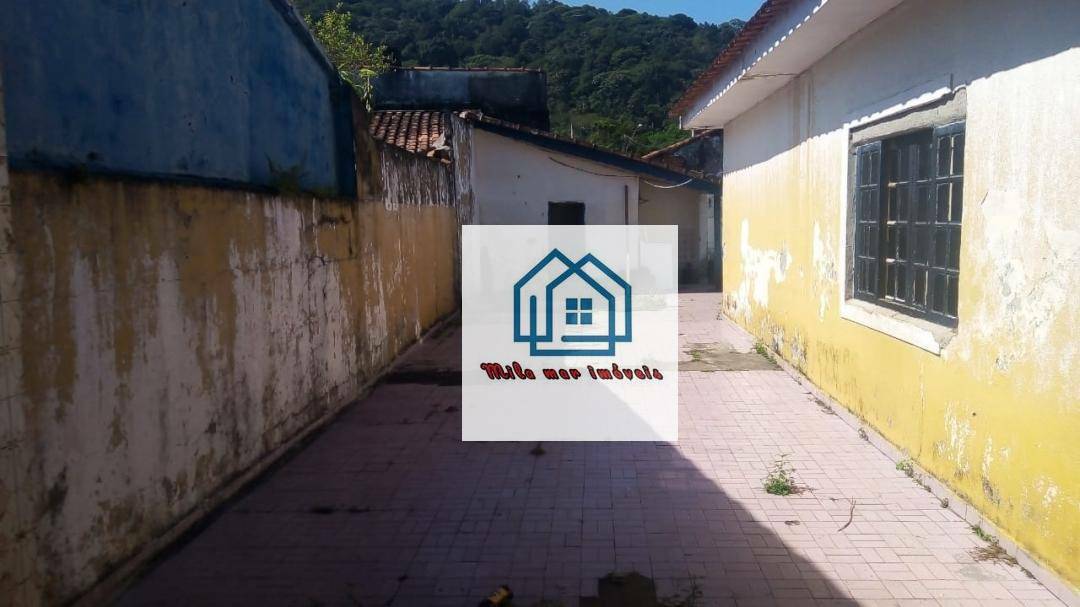 Casa à venda com 3 quartos, 300M2 - Foto 8