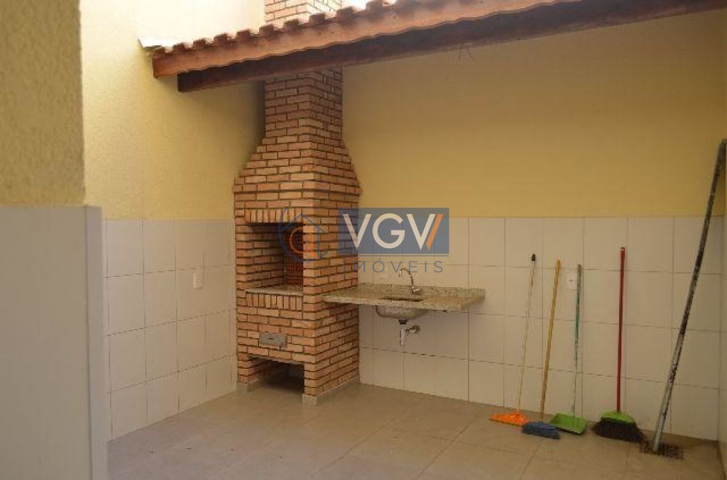 Casa à venda com 3 quartos, 120m² - Foto 7