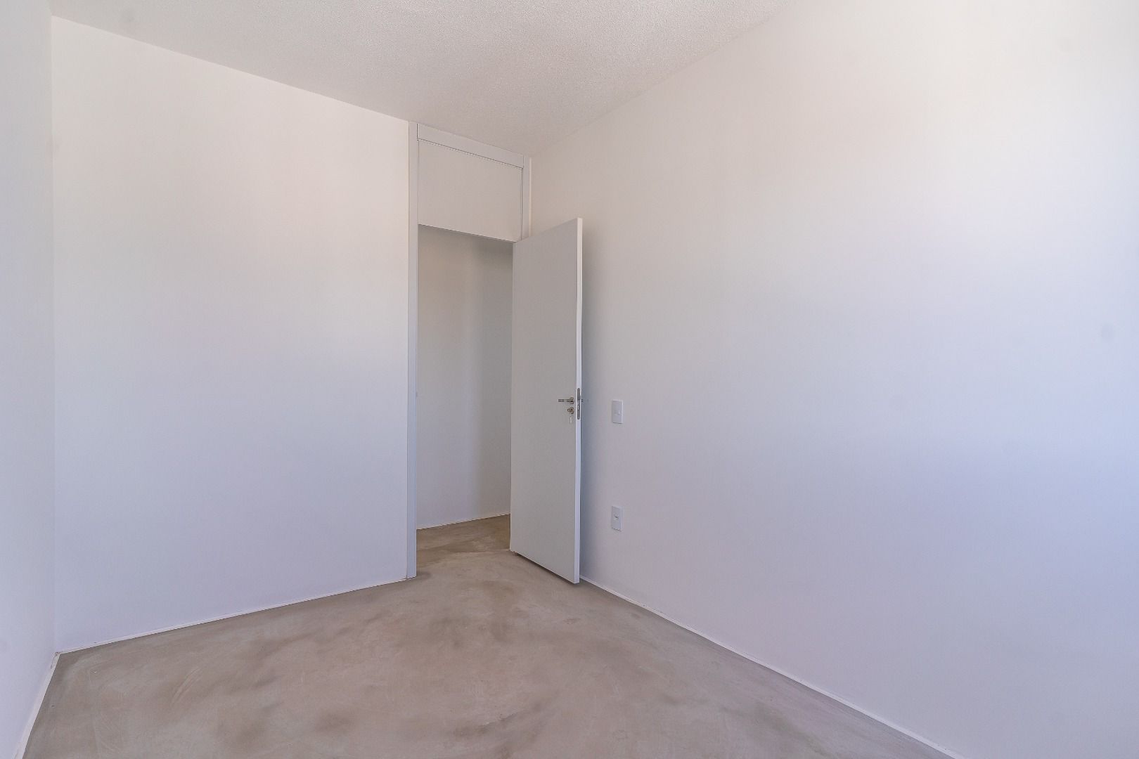 Apartamento à venda com 2 quartos, 48m² - Foto 25