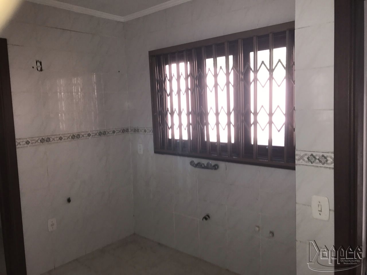 Casa à venda com 3 quartos, 141m² - Foto 9