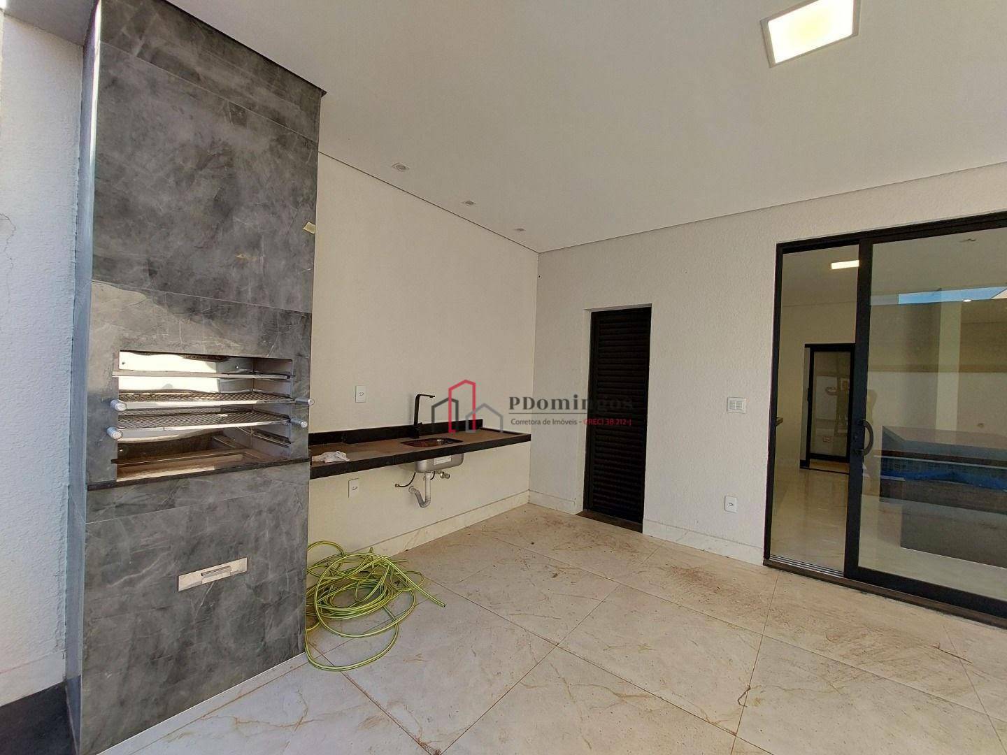 Sobrado à venda com 3 quartos, 209m² - Foto 10