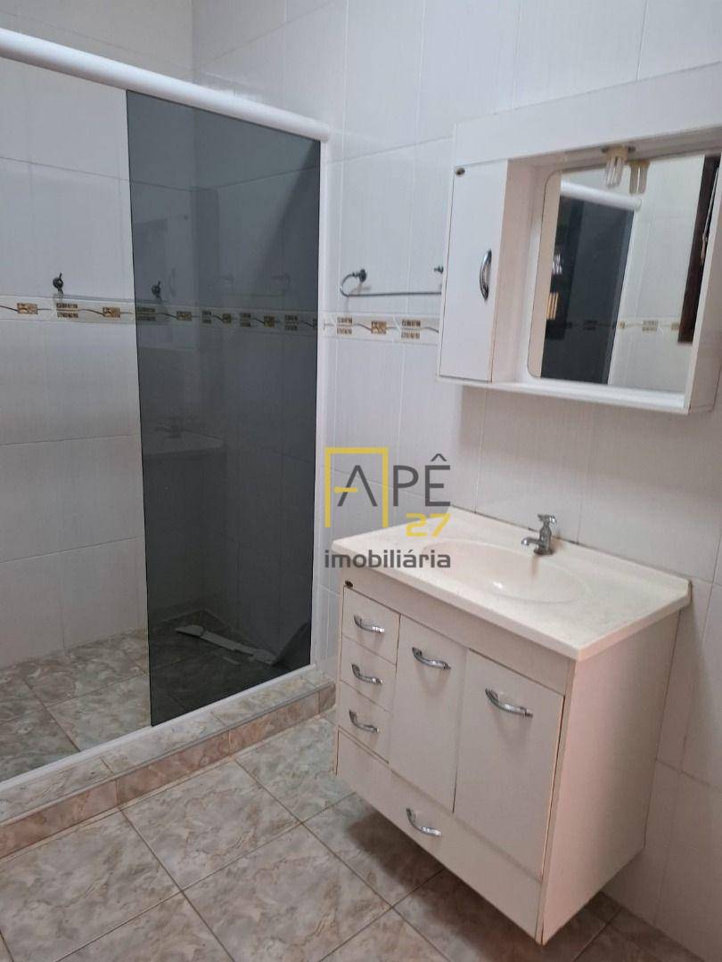 Casa à venda com 5 quartos, 250m² - Foto 31