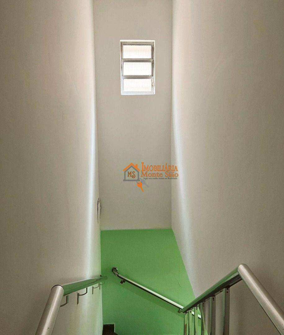 Sobrado à venda com 3 quartos, 298m² - Foto 25