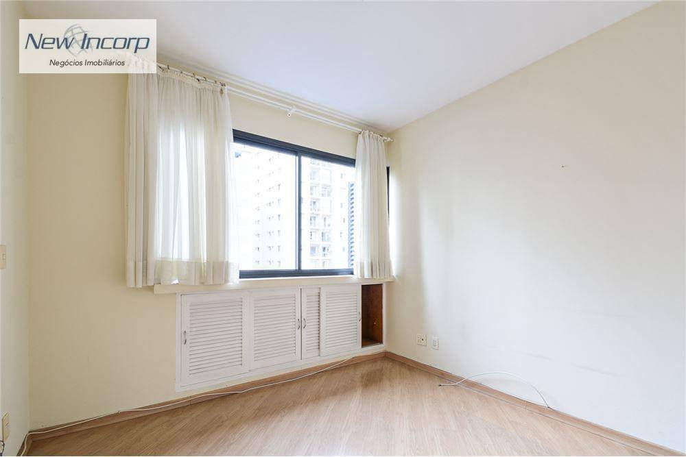 Apartamento à venda com 3 quartos, 115m² - Foto 16