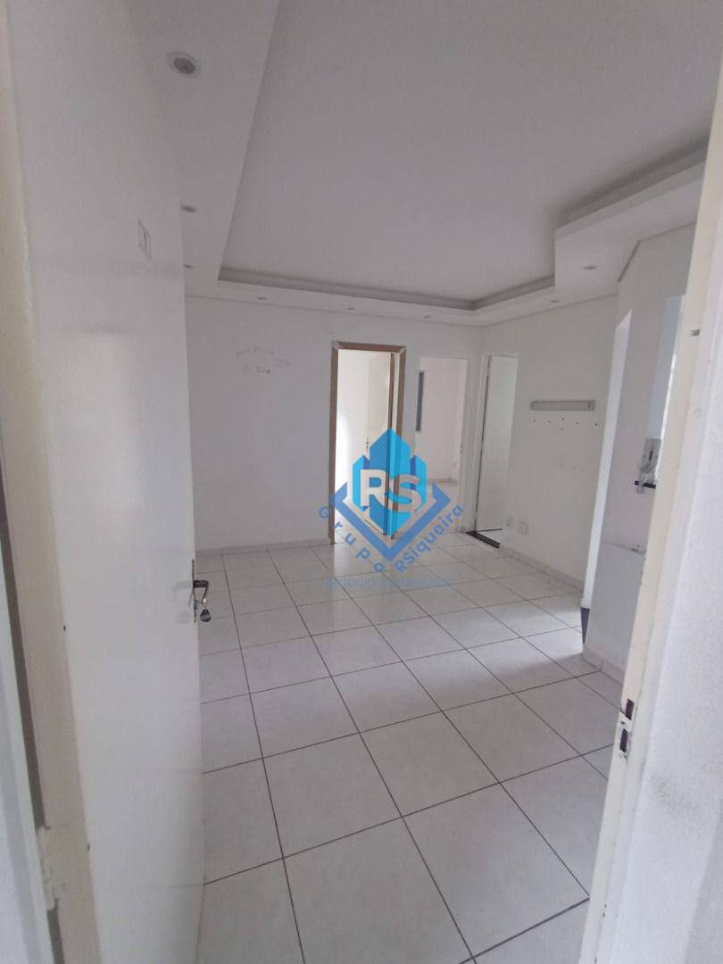 Apartamento para alugar com 2 quartos, 50m² - Foto 3