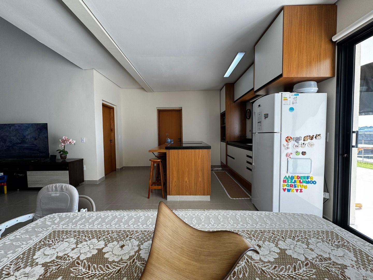 Casa de Condomínio à venda com 3 quartos, 218m² - Foto 10