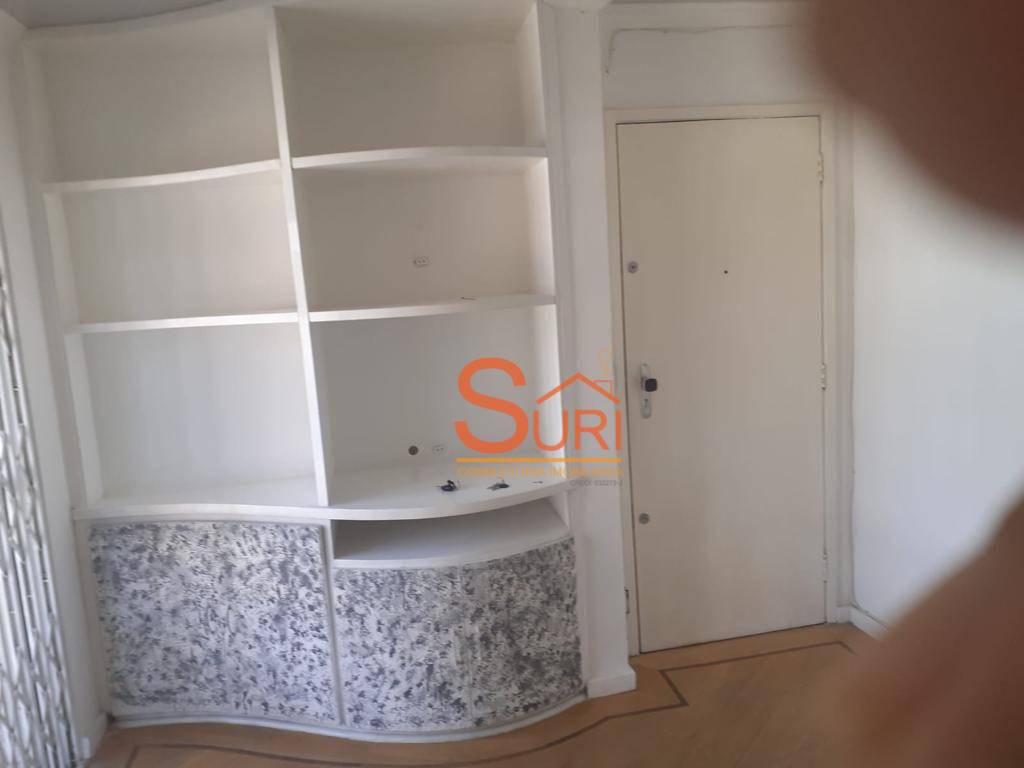 Apartamento à venda com 2 quartos, 66m² - Foto 4