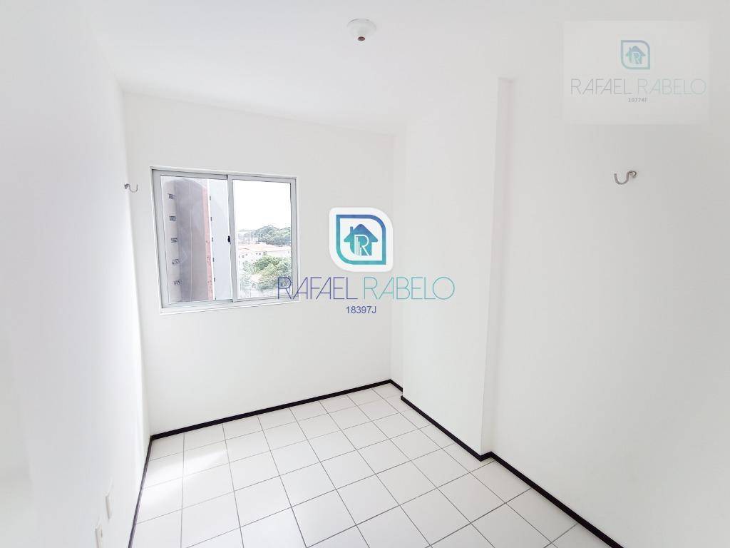 Apartamento à venda com 3 quartos, 68m² - Foto 13