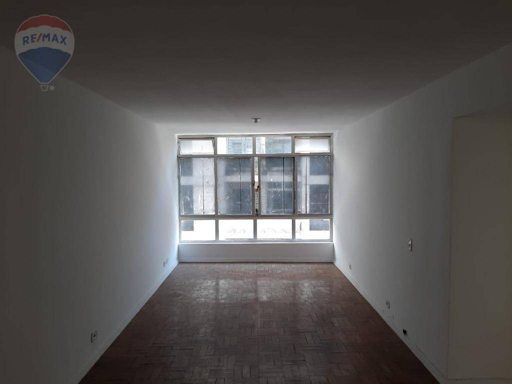 Apartamento para alugar com 2 quartos, 90m² - Foto 1