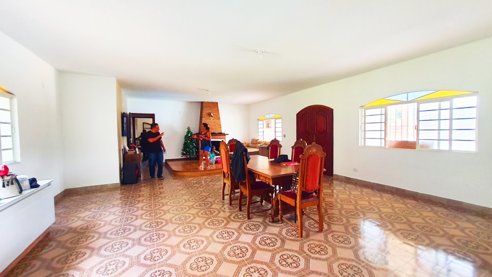 Fazenda à venda com 4 quartos, 1409m² - Foto 10