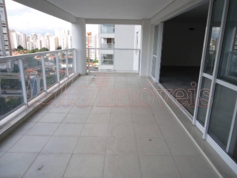 Apartamento à venda com 4 quartos, 258m² - Foto 2