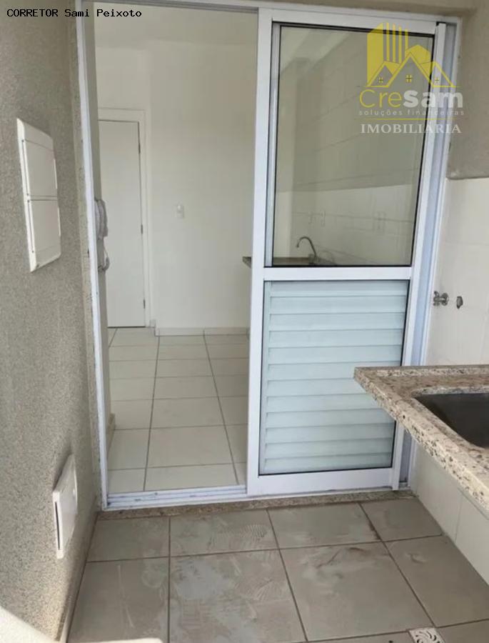 Apartamento para alugar com 2 quartos, 57m² - Foto 18