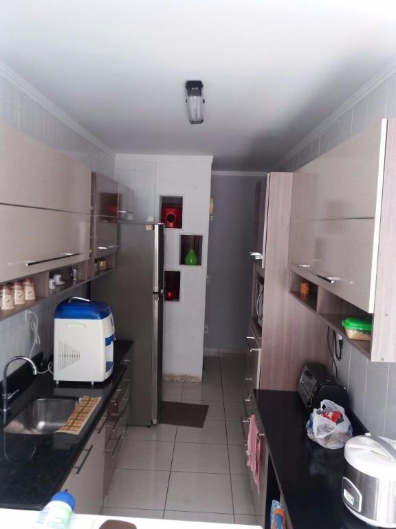 Apartamento à venda com 2 quartos, 72m² - Foto 9