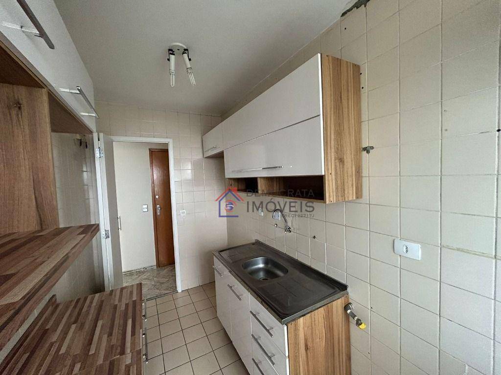 Apartamento à venda com 2 quartos, 51m² - Foto 4