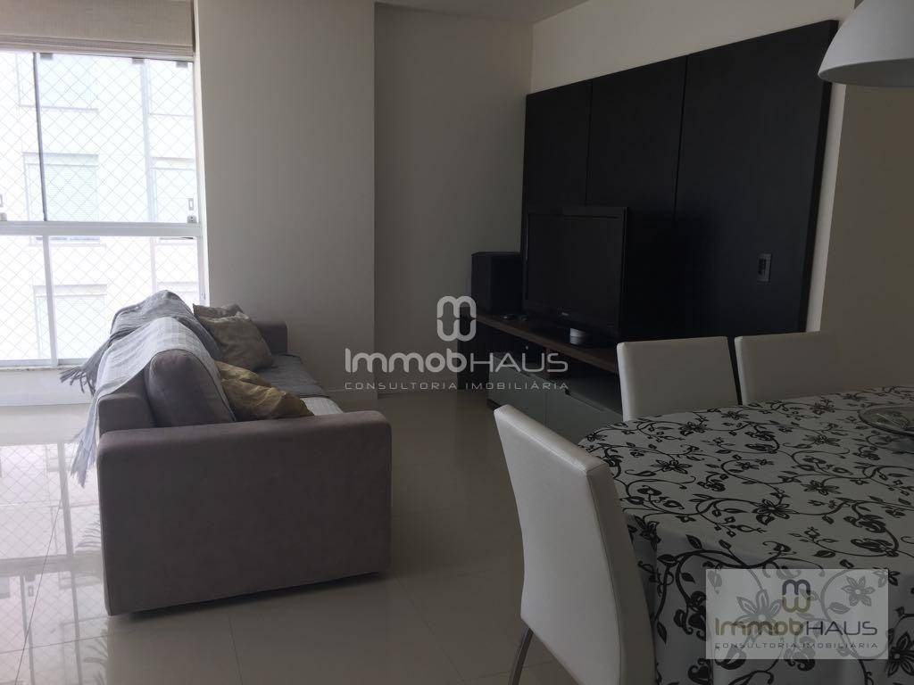 Apartamento à venda com 3 quartos, 130m² - Foto 15