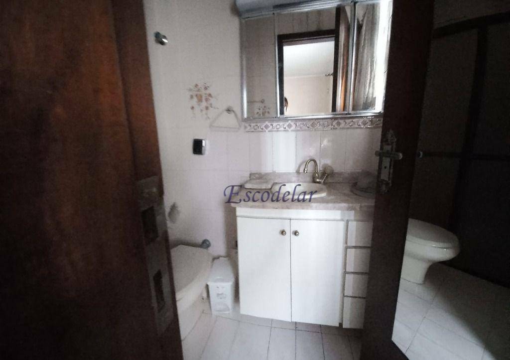 Sobrado à venda com 4 quartos, 250m² - Foto 25