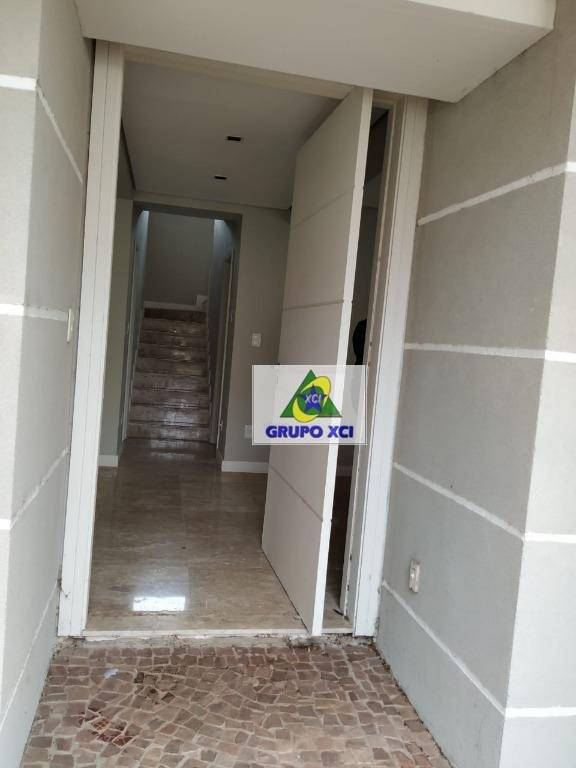 Casa de Condomínio à venda com 5 quartos, 380m² - Foto 34