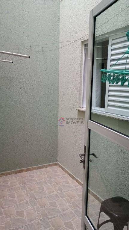 Sobrado à venda com 3 quartos, 97m² - Foto 7