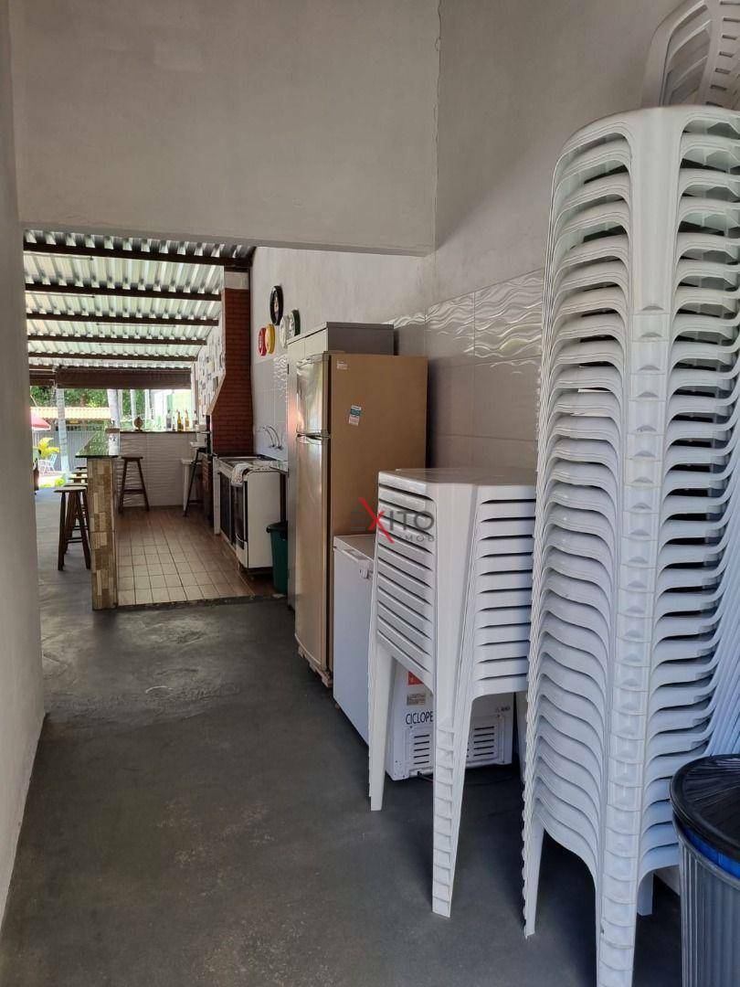 Chácara à venda com 4 quartos, 330m² - Foto 19