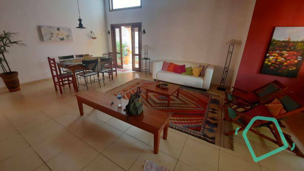Casa de Condomínio à venda com 3 quartos, 300m² - Foto 15