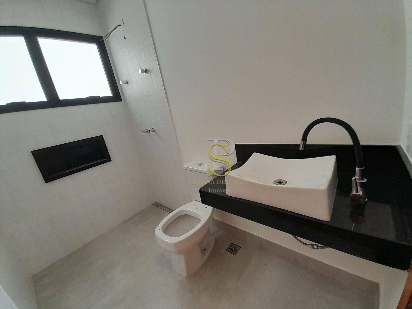 Casa à venda com 3 quartos, 235m² - Foto 17