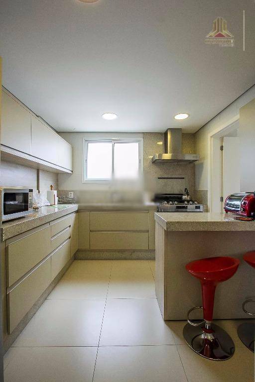 Apartamento à venda com 3 quartos, 180m² - Foto 33