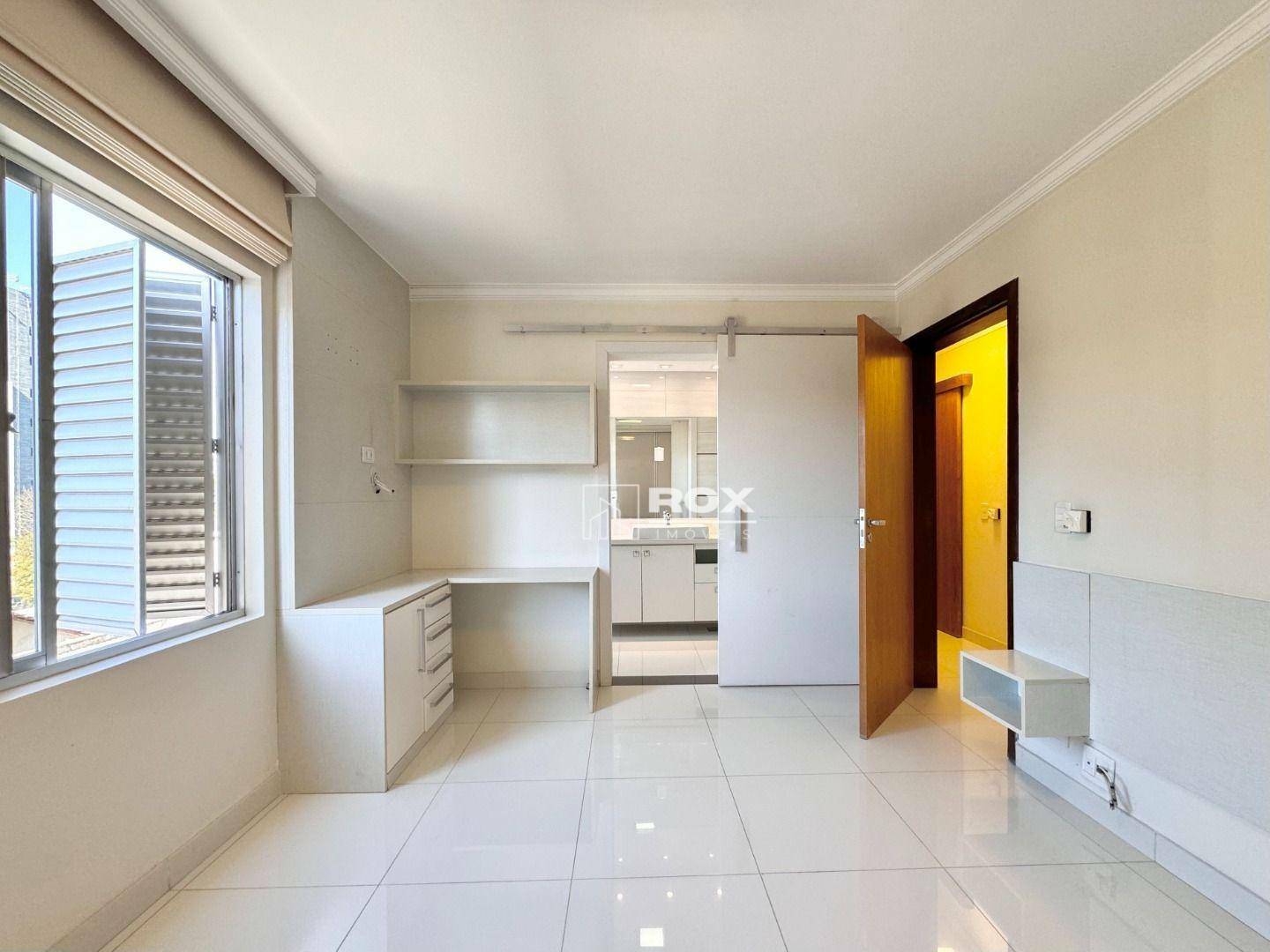 Apartamento à venda com 3 quartos, 147m² - Foto 28