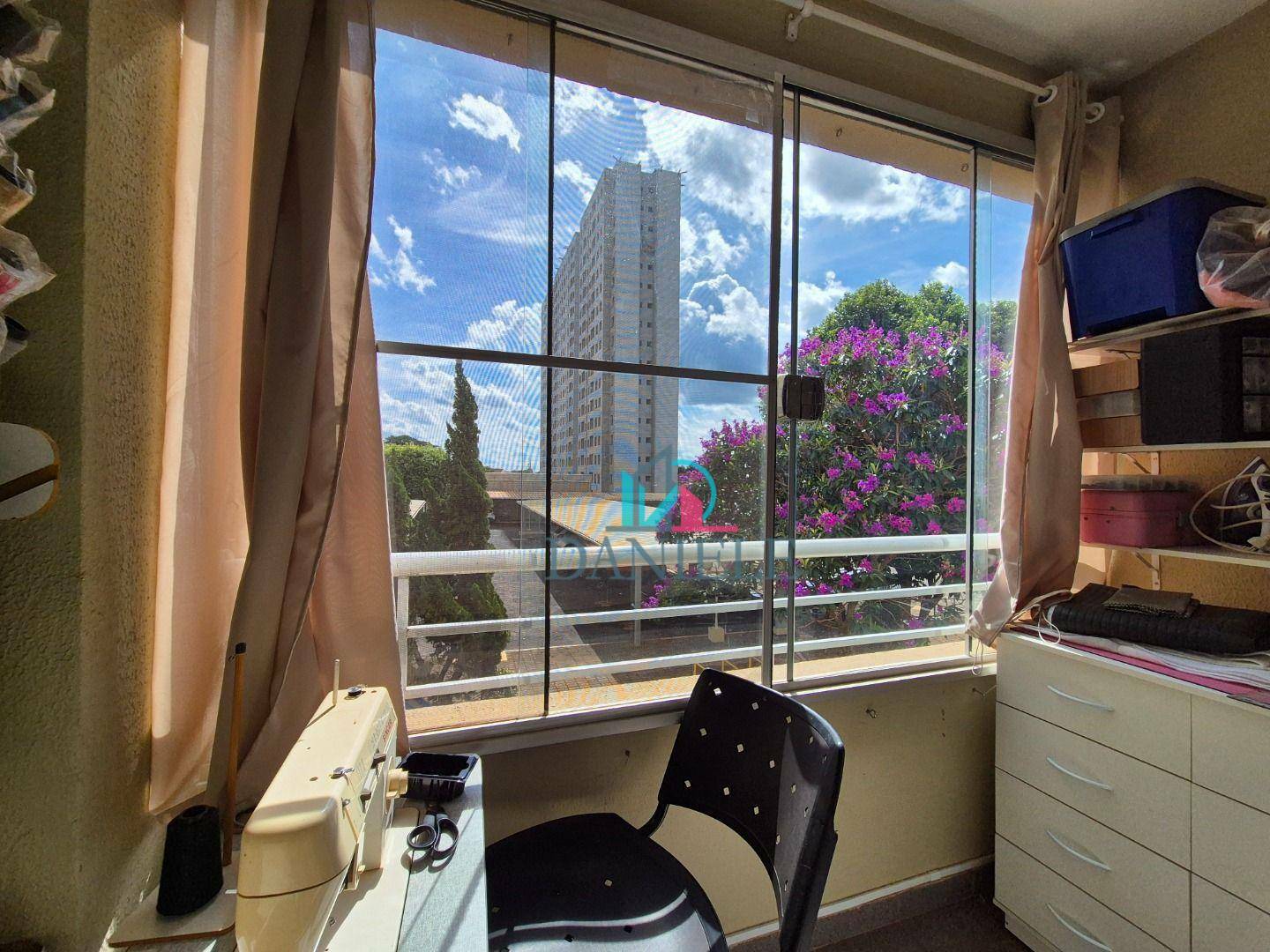 Apartamento à venda com 3 quartos, 65m² - Foto 3