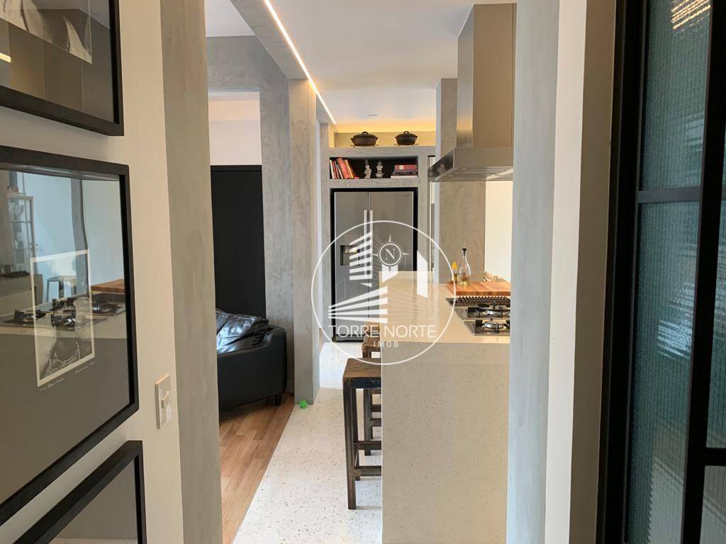 Apartamento à venda com 1 quarto, 130m² - Foto 2