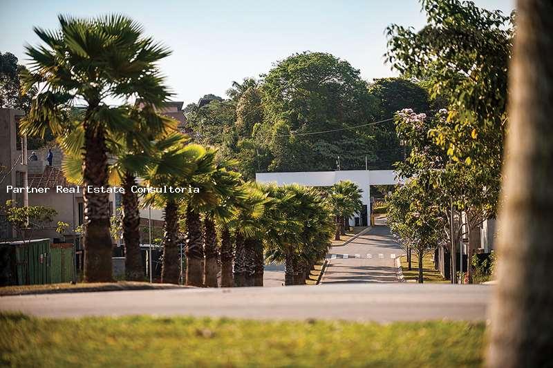 Casa de Condomínio à venda com 4 quartos, 500m² - Foto 3