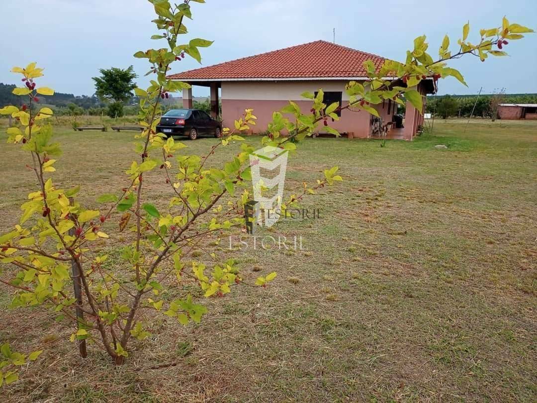 Chácara à venda com 3 quartos, 200m² - Foto 21