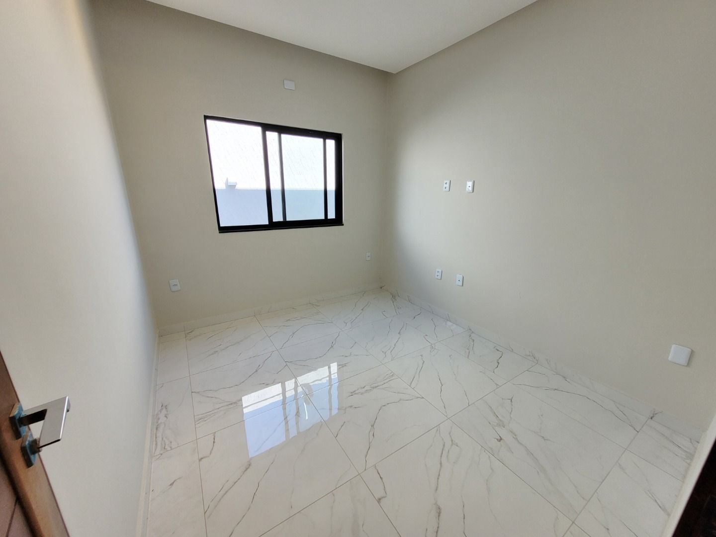 Casa à venda com 3 quartos, 169m² - Foto 9